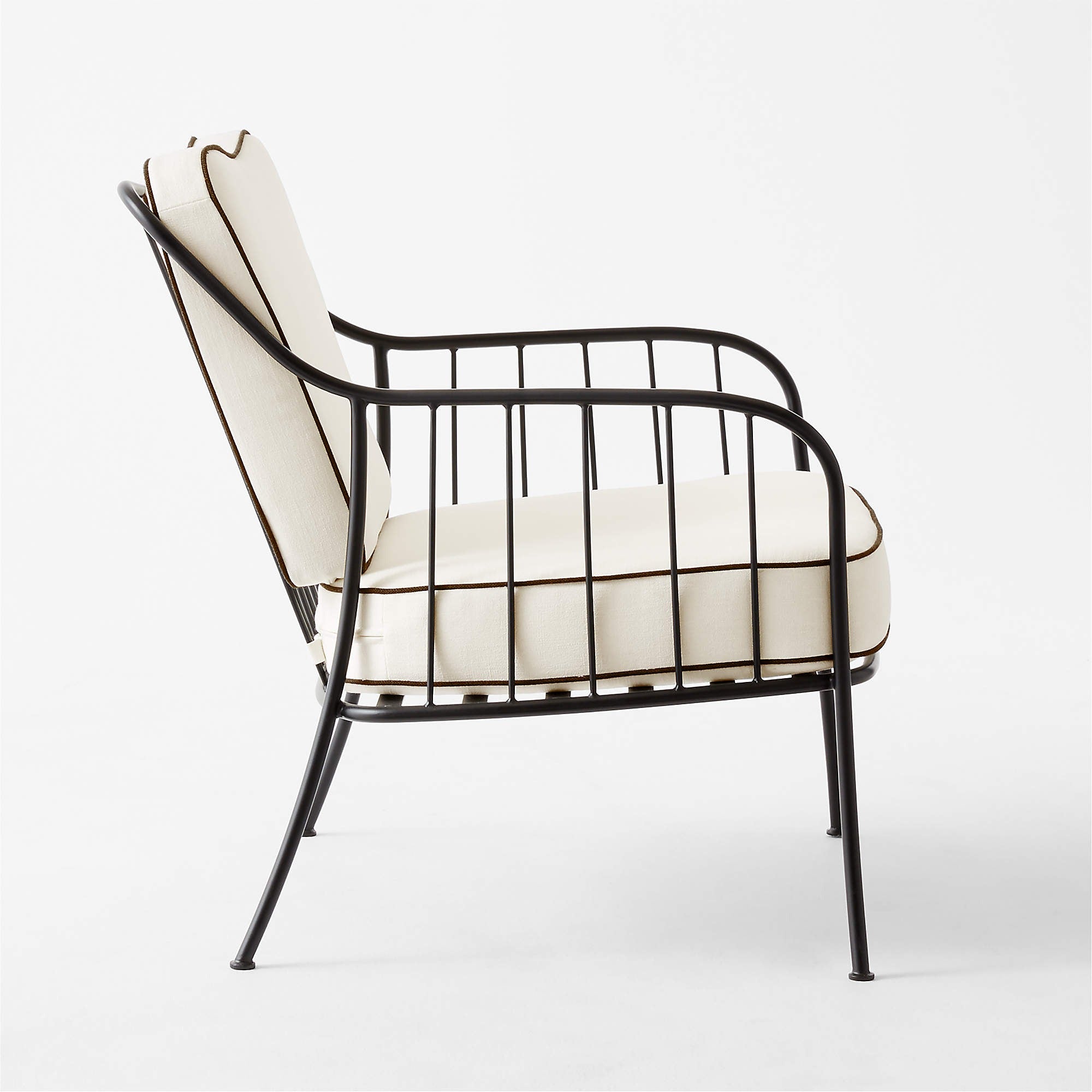 Welling Black Metal Outdoor Lounge Chair with White Cushions