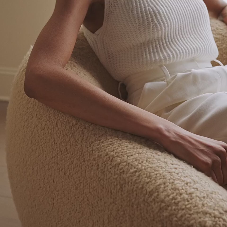 Laszlo Warm White Boucle Swivel Chair